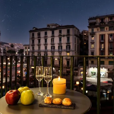Bed and Breakfast Le Stanze Del Barone Napoli Esterno foto